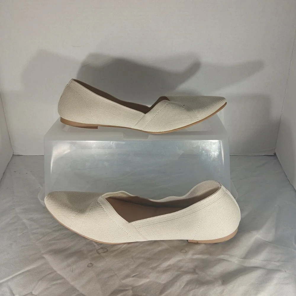 Time Tru Knit Ballet Flats 10 Cream‎ Pointed Toe Memory Foam Minimalist Office